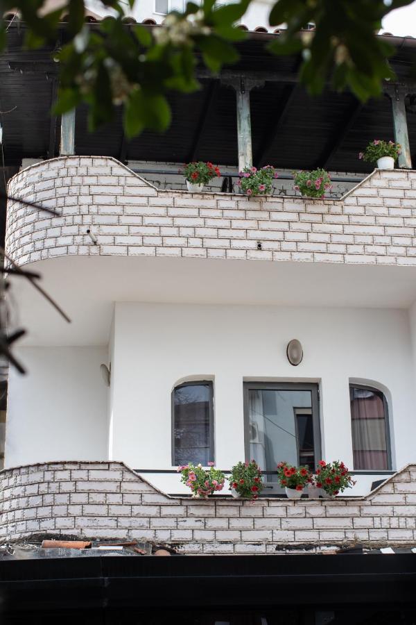 טיראנה Vila Sanremo מראה חיצוני תמונה